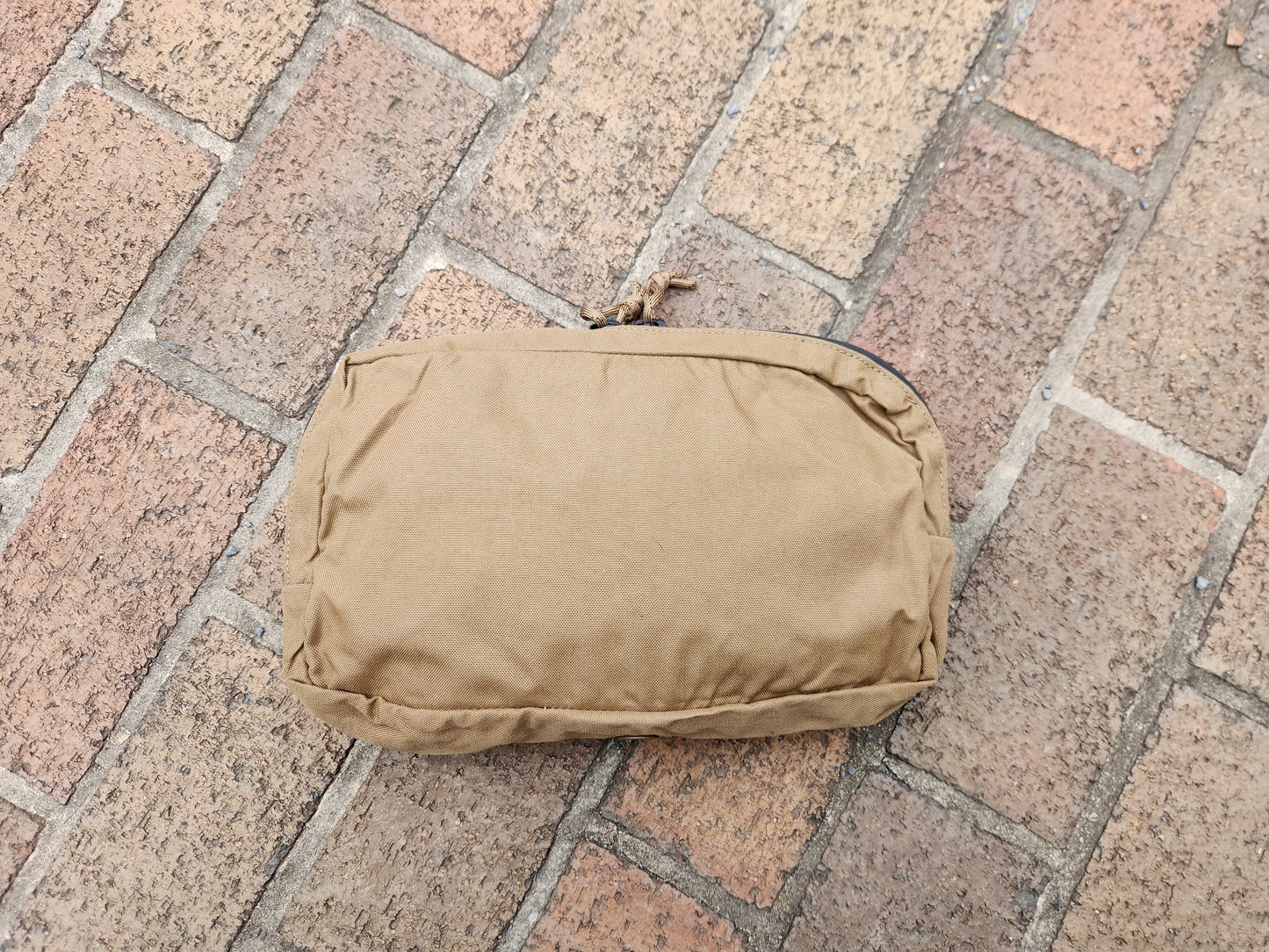 USMC Coyote Assault Pouch